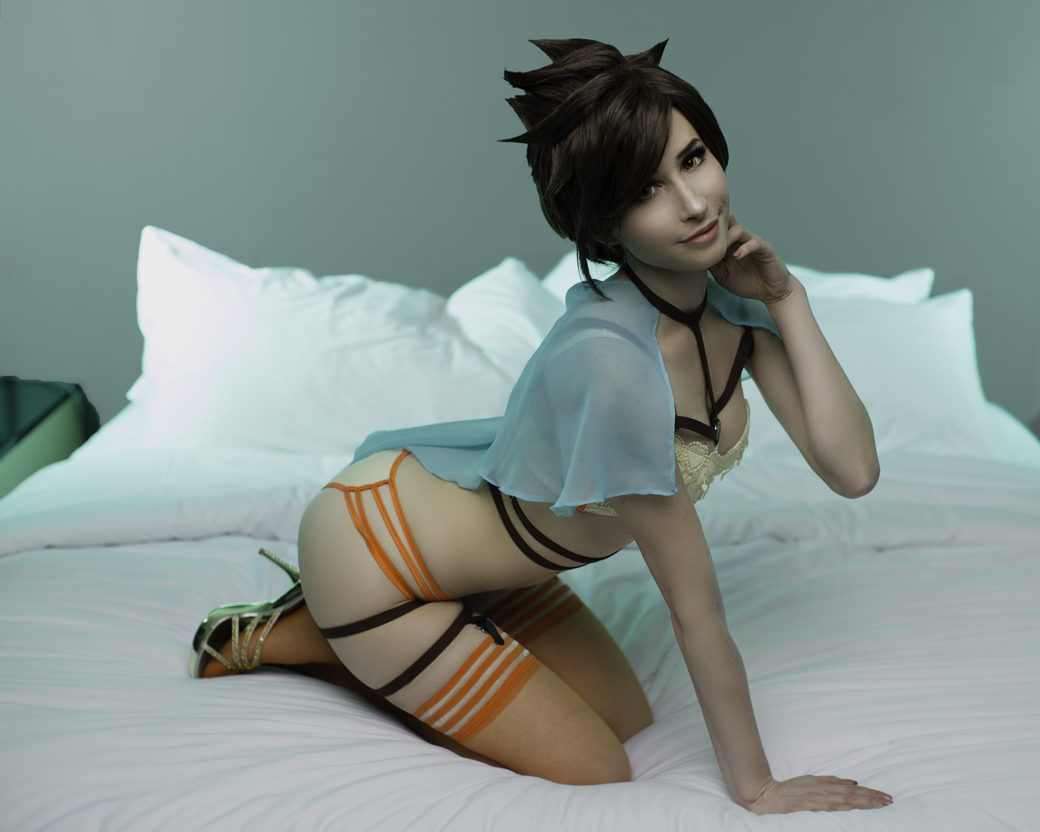 Overwatch Cosplays Just Keeps Getting Hotter (NSFW) - Gaming Central