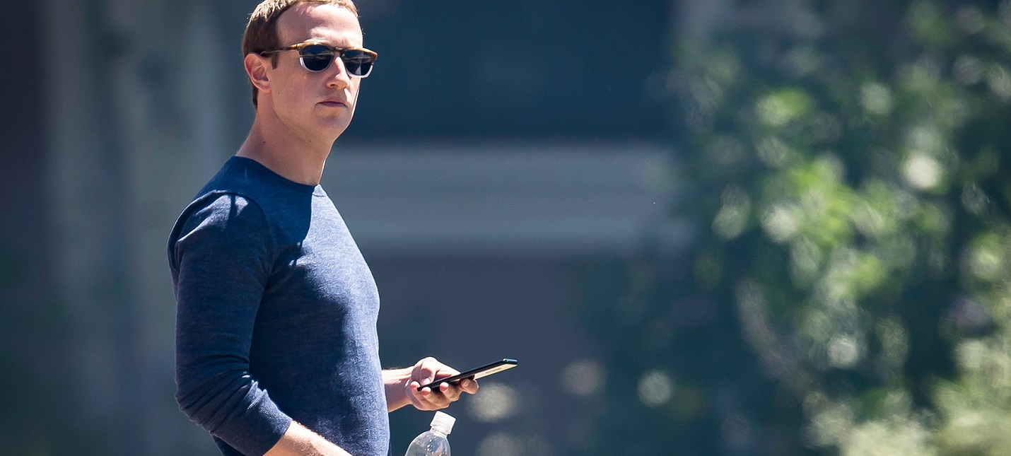 Марк Цукерберг приказал менеджерам Facebook использовать Android-смартфоны
