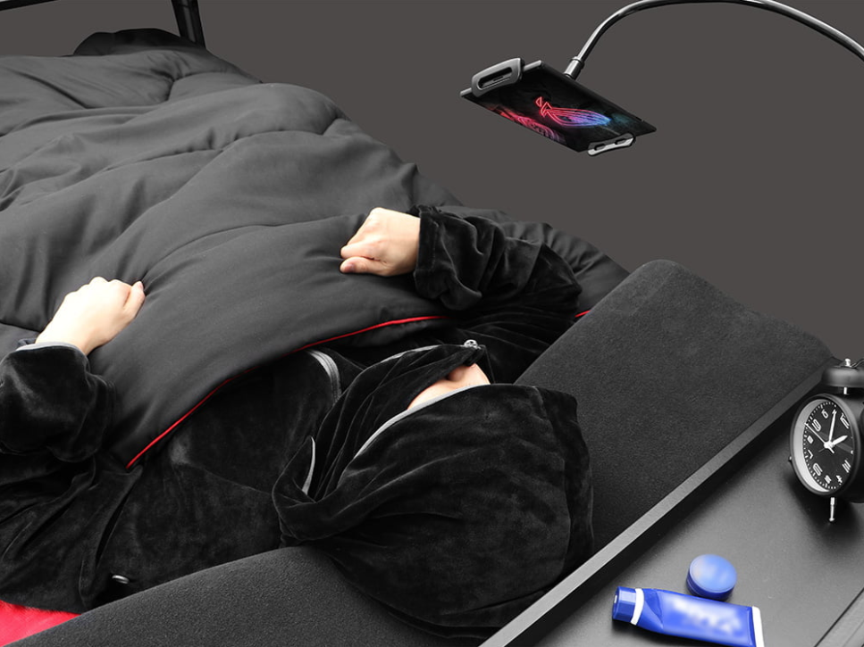 Забудьте про геймерские кресла и посмотрите на эту эпичную геймерскую кровать