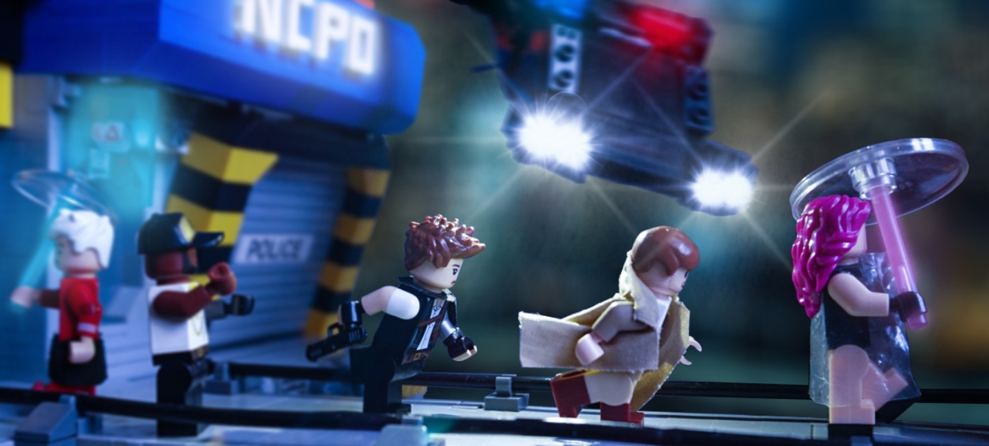 Игрок потратил 3 года на кастомный LEGO-город в стиле Cyberpunk 2077 -  Shazoo