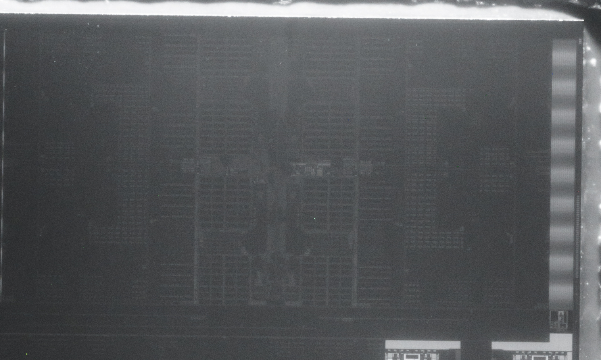 Первое фото вскрытого чипа PS5 под микроскопом