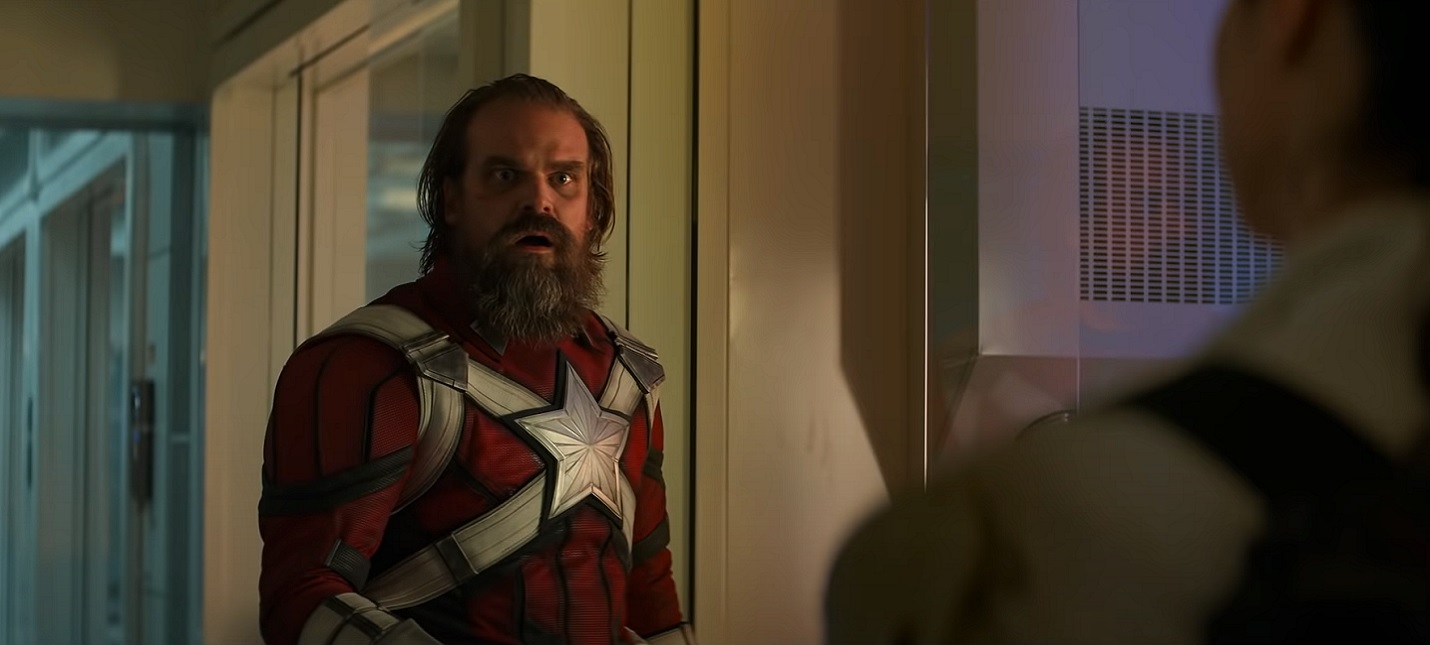 красный страж марвел дэвид харбор. дэвид харбор red guardian. отец вдовы. дэвид харбор и скарлетт йоханссон. дэвид харбор red guardian.