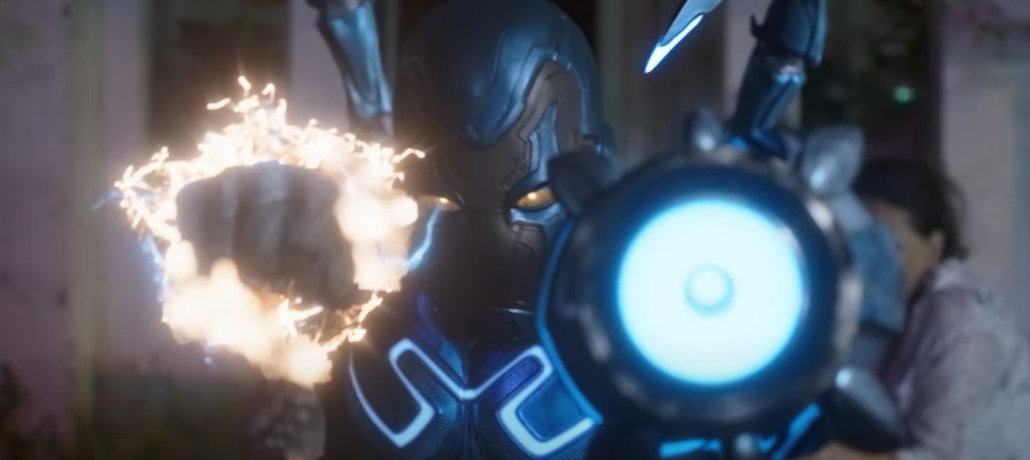 Финальный трейлер «Синего Жука»