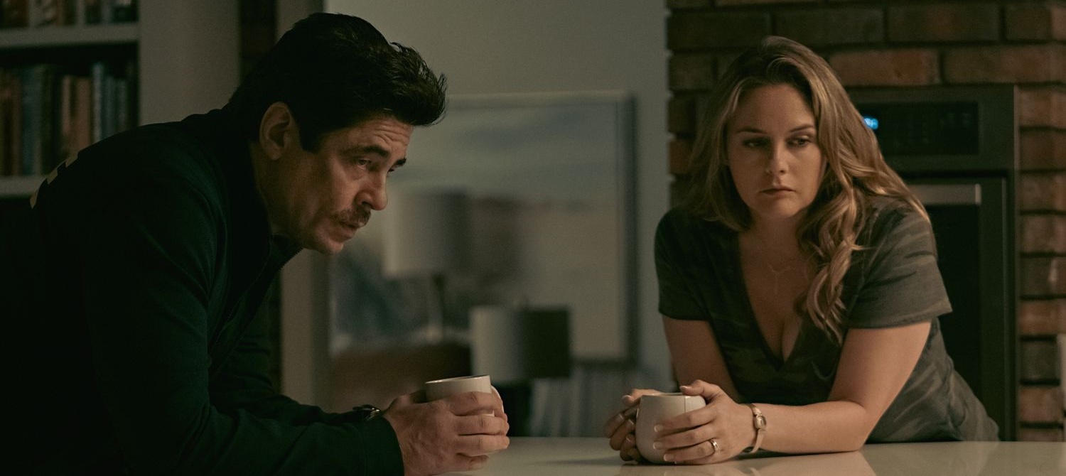 Бенисио дель Торо и Джастин Тимберлейк в трейлере криминального триллера Reptile от Netflix