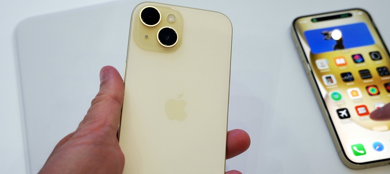 125 тысяч рублей за базовый iPhone 15 и 250 тысяч за iPhone 15 Pro Max 1 ТБ — цены на новые девайсы Apple в России