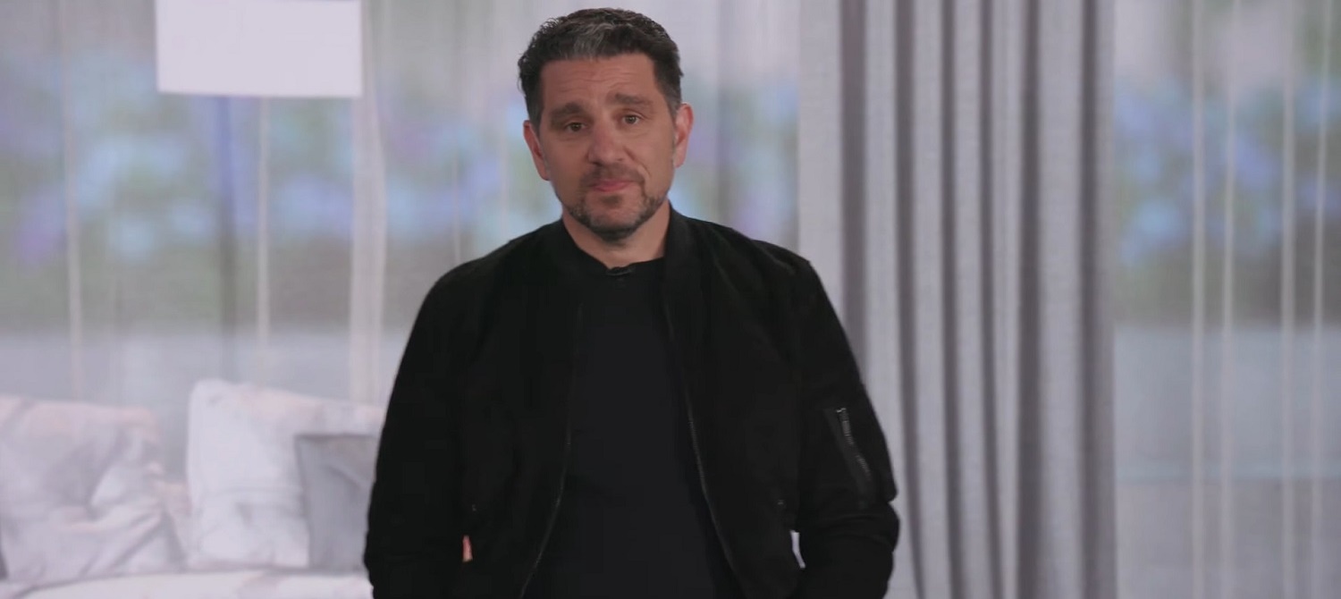 Microsoft после 19 лет работы покинул руководитель Windows и Surface Панос Панай