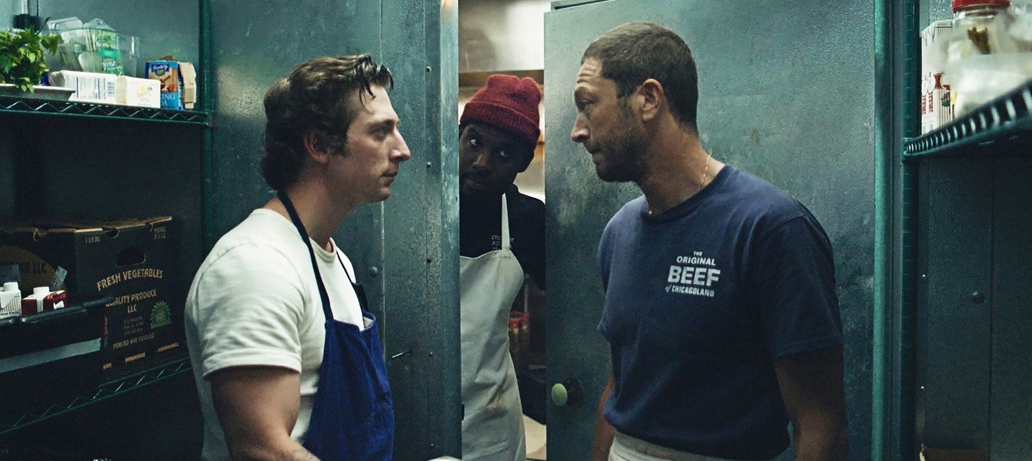 Сериал «Медведь» с Джереми Алленом Уайтом продлили на третий сезон Сериал «Медведь» с Джереми Алленом Уайтом продлили на третий сезон