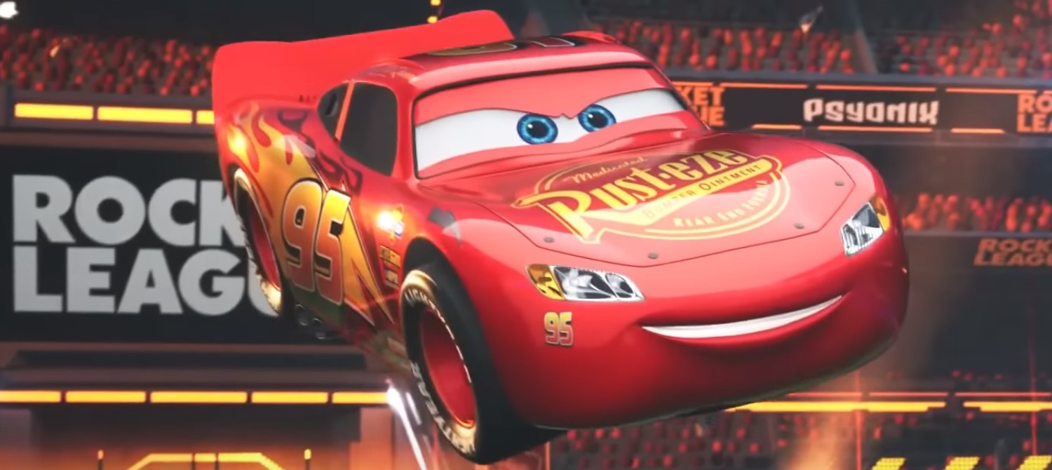 В Rocket League добавили Молнию Маккуина из «Тачек»