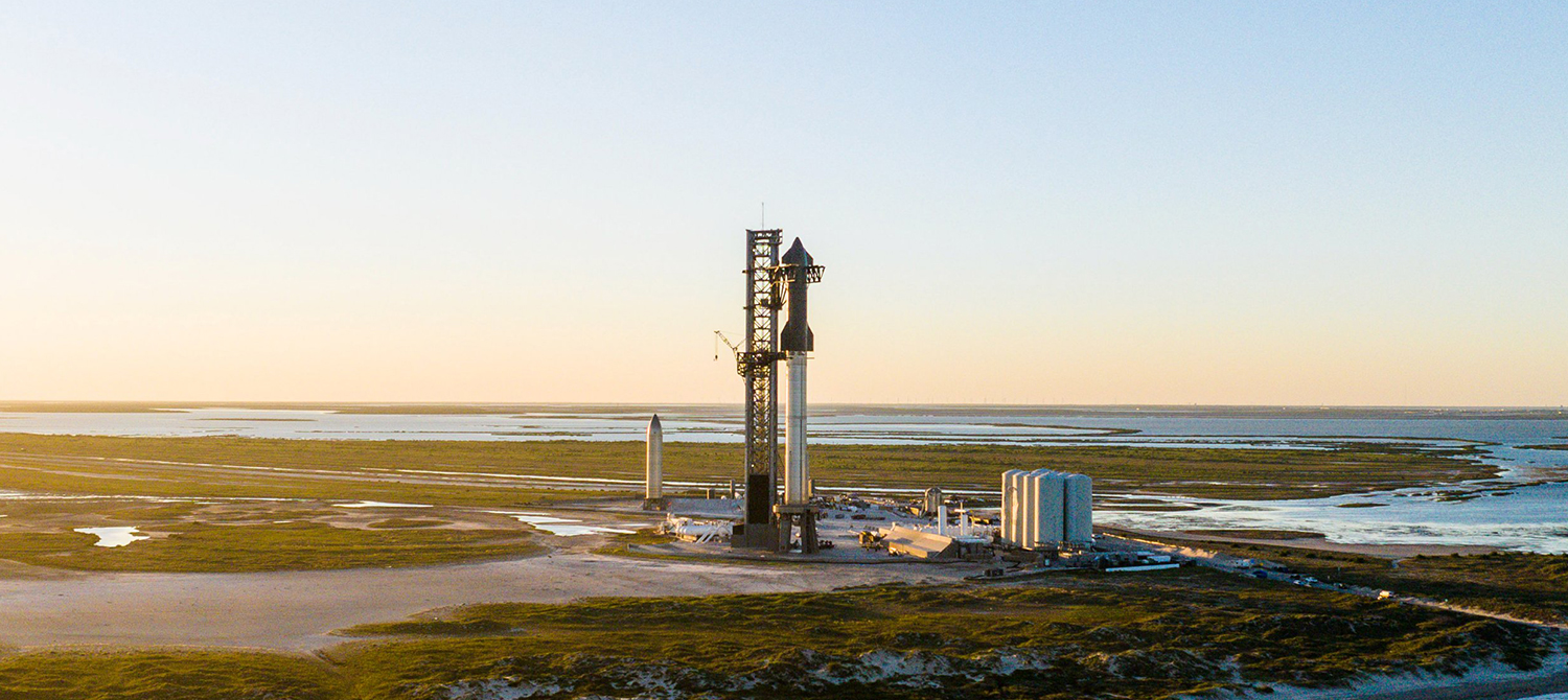 SpaceX готовится к второму испытательному полету Starship после получения разрешения FAA SpaceX готовится к второму испытательному полету Starship после получения разрешения FAA