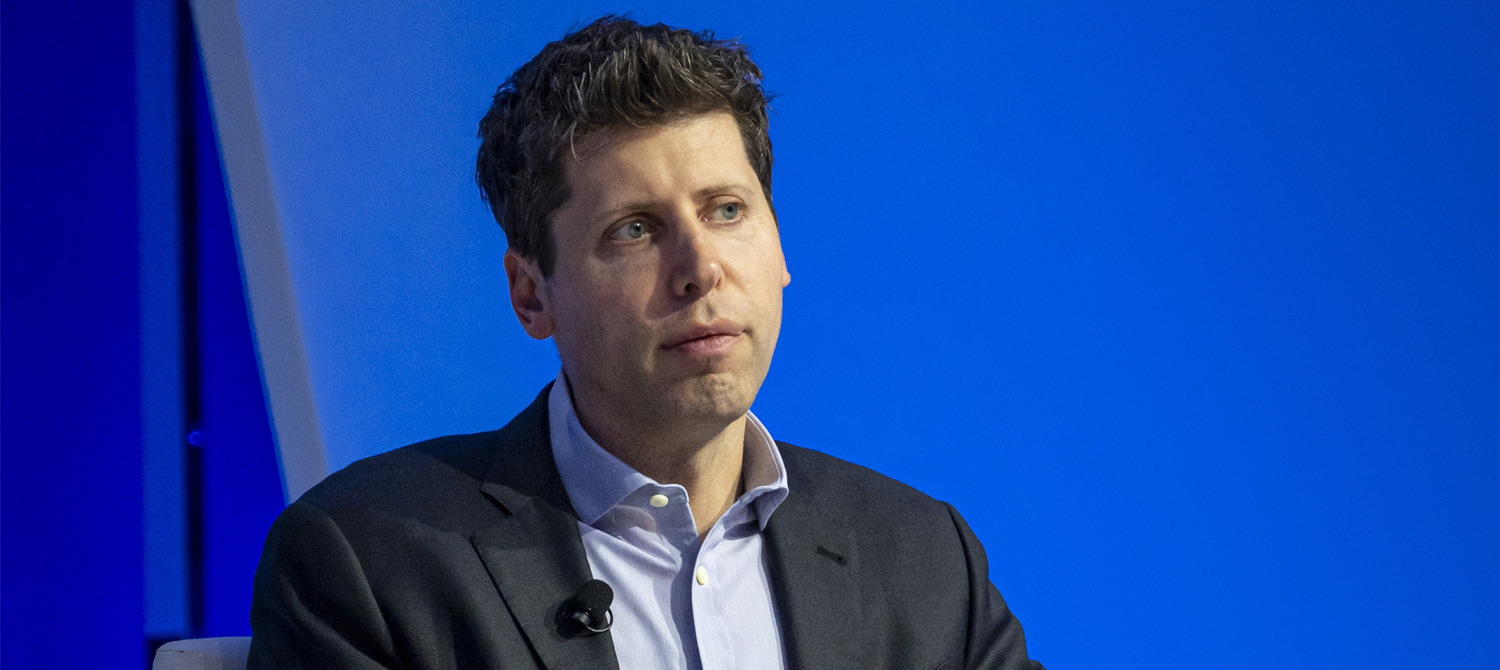 OpenAI рассматривает возможность возвращения недавно уволенного генерального директора Сэма Альтмана