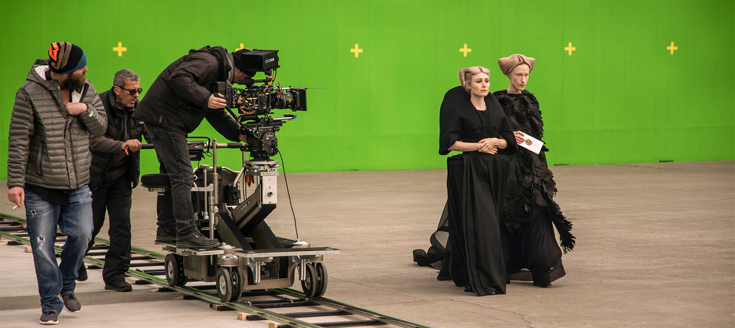 Режиссёр «47 ронинов» Карл Эрик Ринш растратил бюджет Netflix на акции и криптовалюту