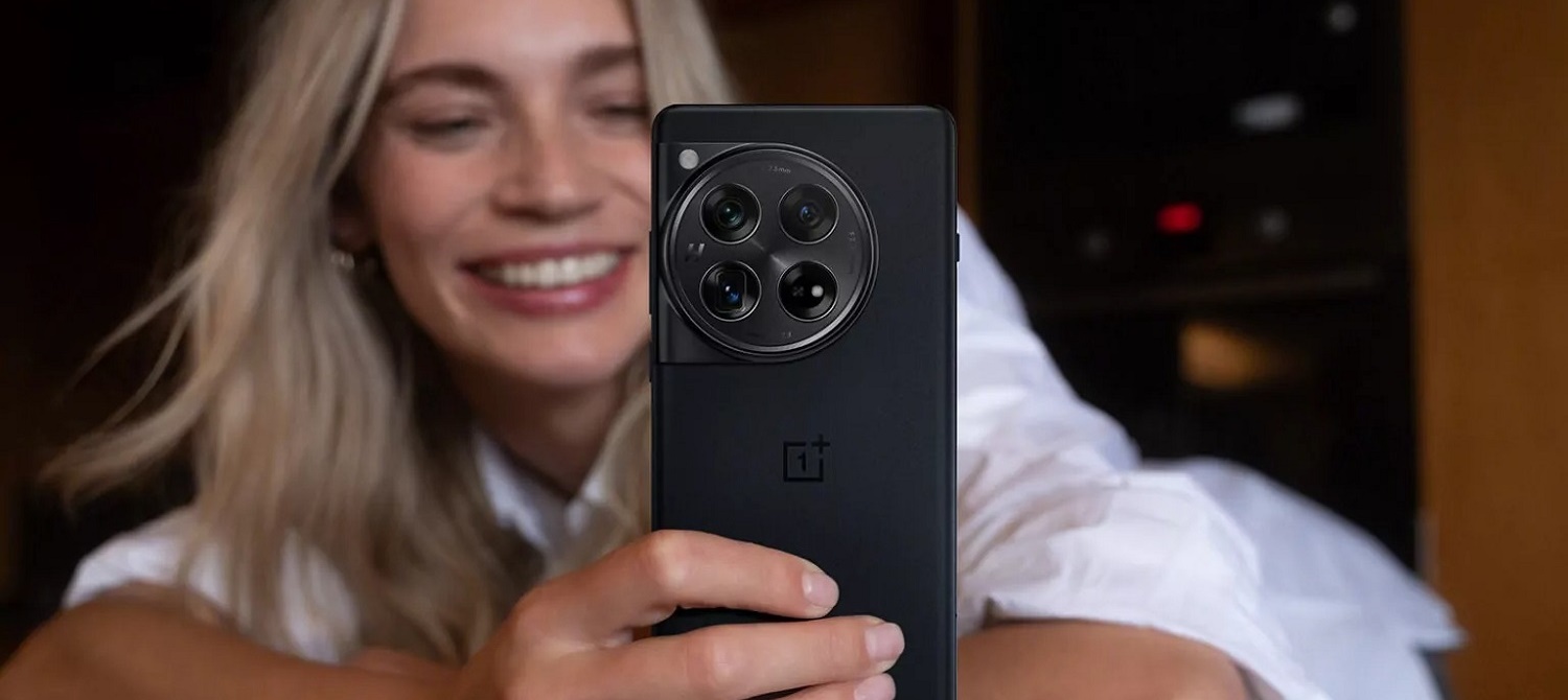 OnePlus показала OnePlus 12 — с 5400 мАч батареей и ценником от 4299 юаней