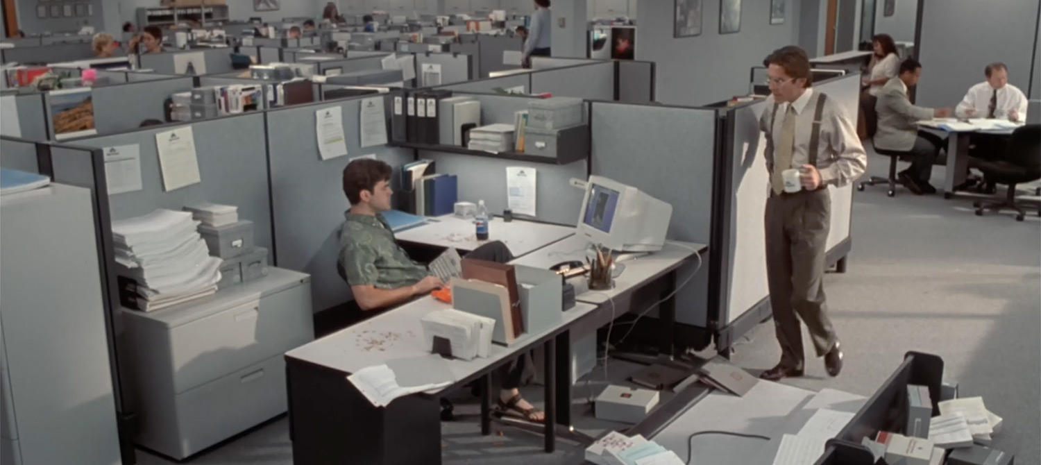 Как американский инженер начал с порно на рабочем ноутбуке, дошел до лжи секретной службе и закончил в тюрьме на два года