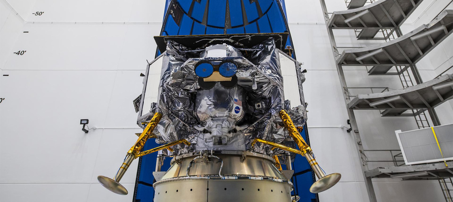 NASA ответило на просьбу нации Навахо отложить частную миссию по доставке человеческих останков на Луну