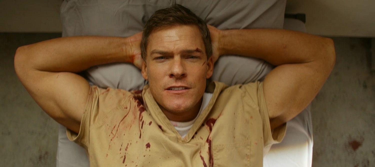 Звезда «Ричера» с радостью сыграл бы Бэтмена в новой киновселенной DC