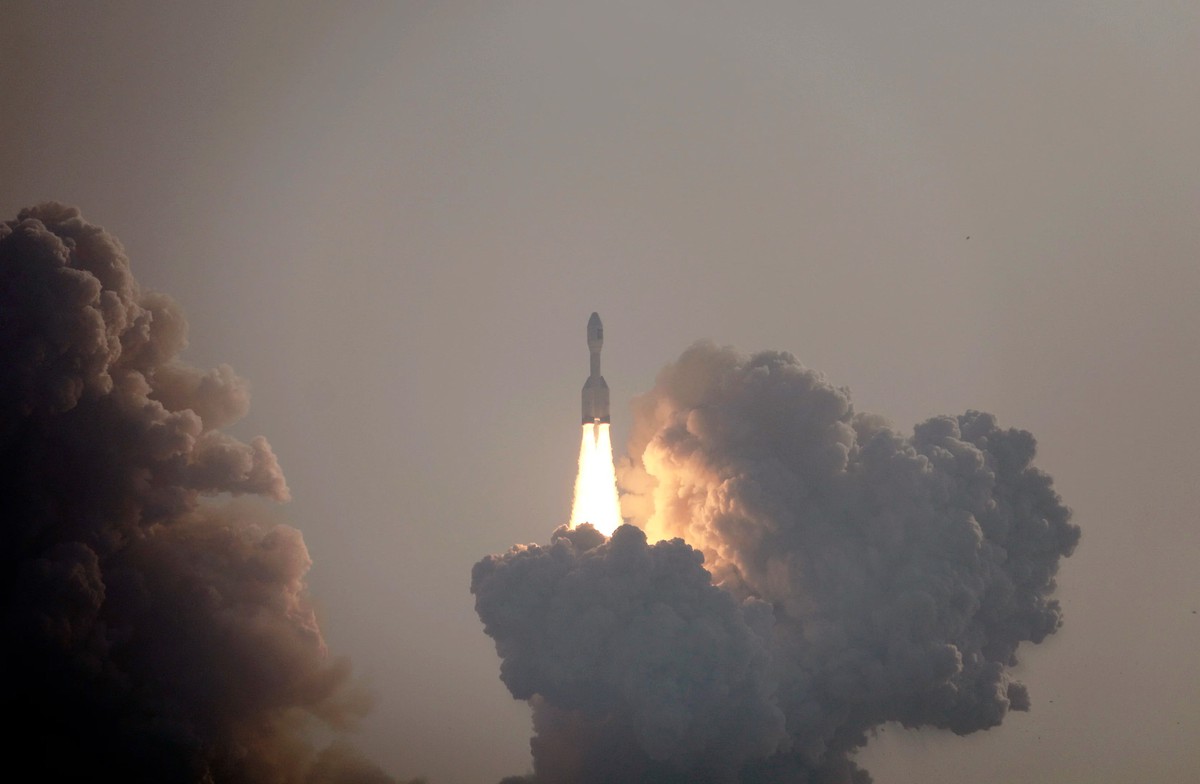 Китайская компания запустила первую ракету с морской платформы