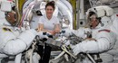 NASA отменило первый в истории выход двух женщин в открытый космос — не подошел скафандр