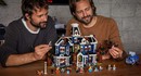 LEGO выпустит набор с домом Крилов из "Очень странных дел" с механизмом трансформации