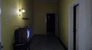 Кодзима показал новый кадр хоррора OD – с рогатой женщиной в красном и Софией Лиллис в телевизоре