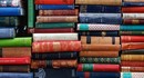 ИИ-компании скупают миллионы книг и уничтожают их ради обучения нейросетей