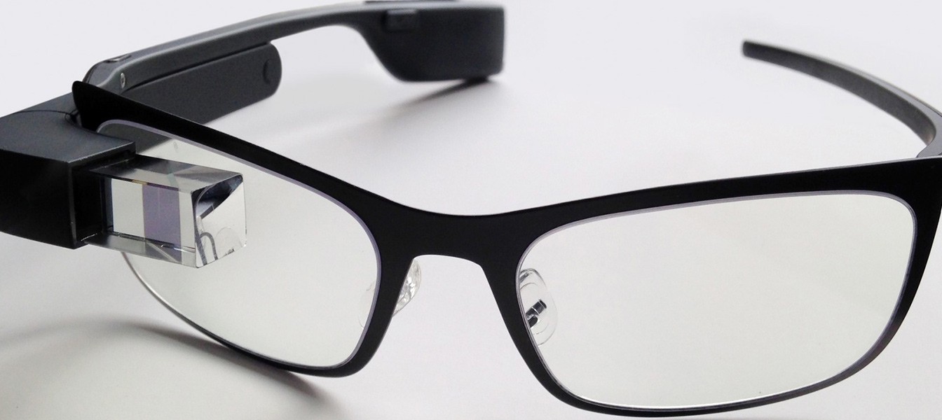 Google прекращает продажу Google Glass сегодня