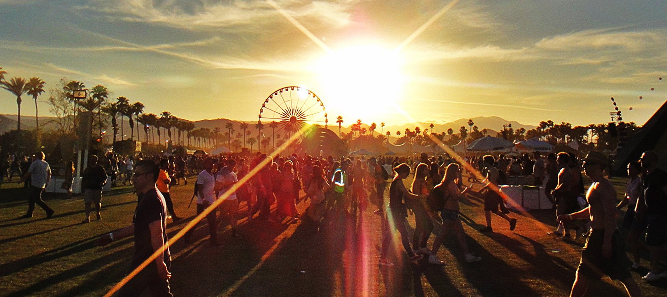 Прямой эфир с Coachella 2015 все выходные