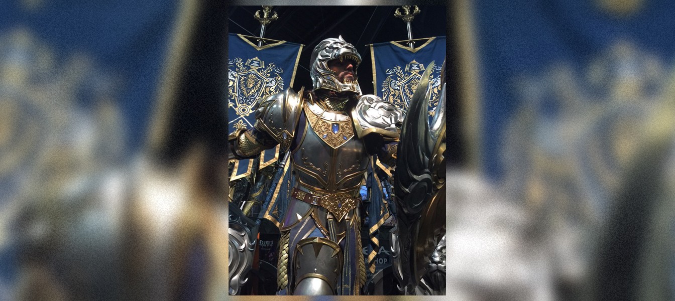 Стенд фильма Warcraft на Comic Con 2015
