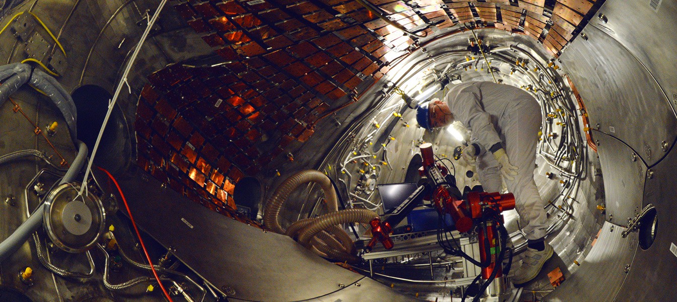 Самый большой реактор термоядерного синтеза в мире готов к запуску