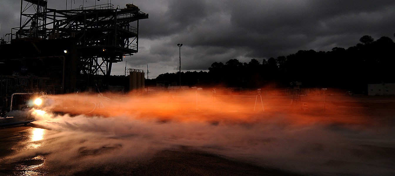 Ракетный двигатель NASA с частями напечатанными на 3D принтере успешно протестирован