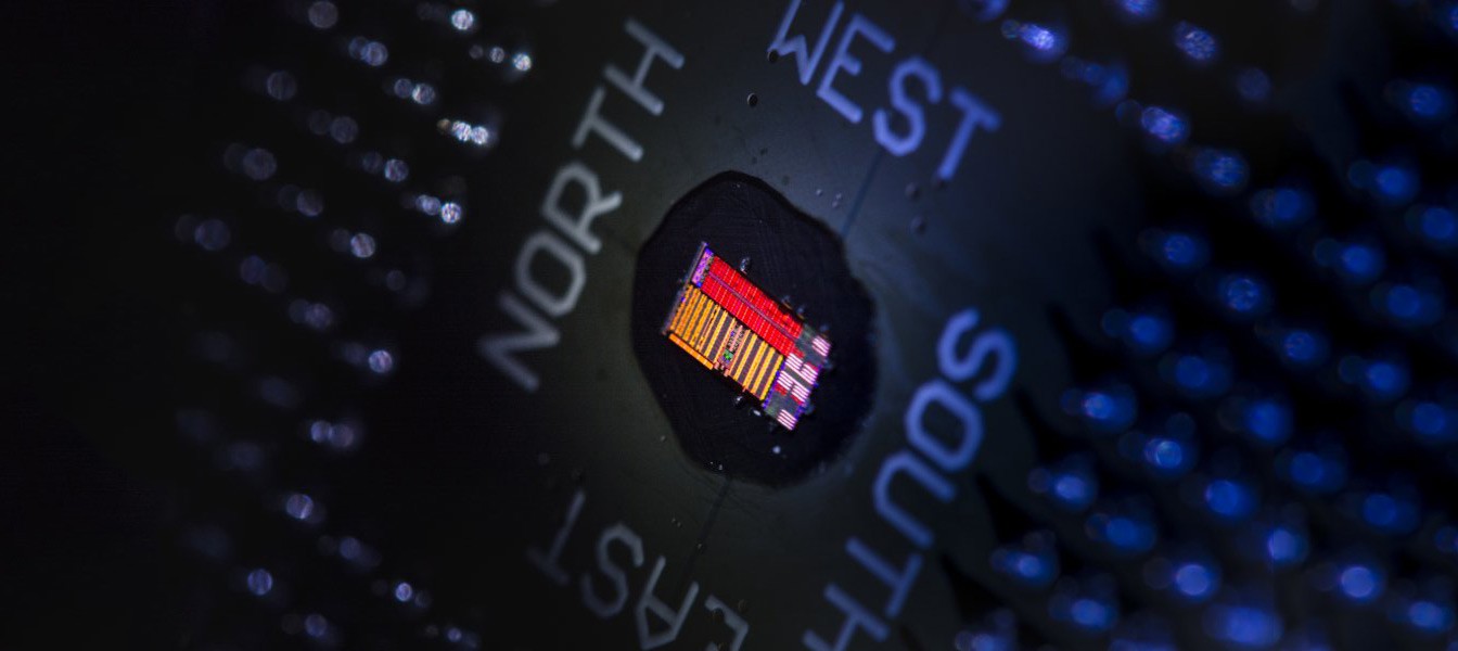 Исследователи создали первый фотонный процессор