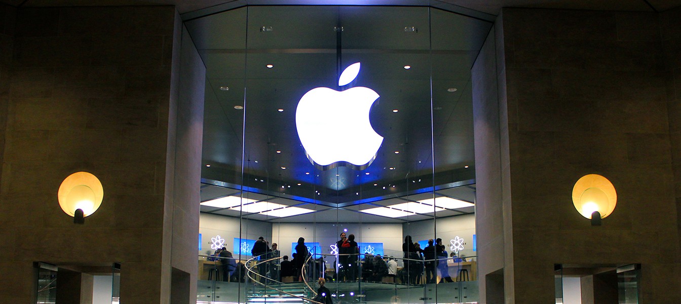 Apple отчиталась о рекорде продаж в праздники