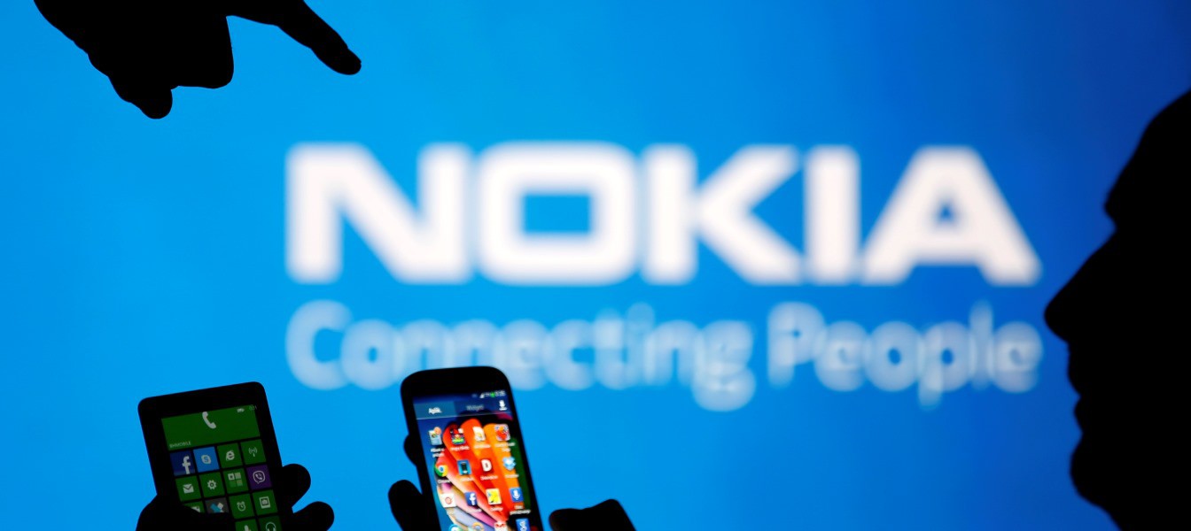 Microsoft продала мобильное подразделение Nokia
