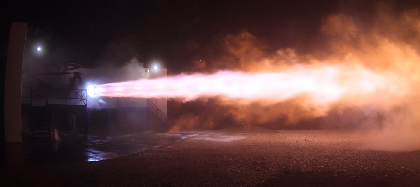 SpaceX успешно протестировала межпланетный двигатель