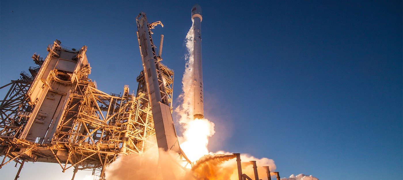 SpaceX запустит сразу две ракеты Falcon 9 в эти выходные