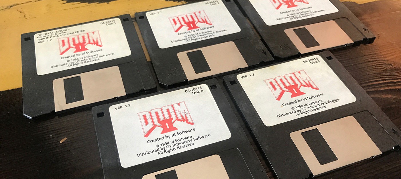 Ромеро продает оригинальные дискеты Doom 2