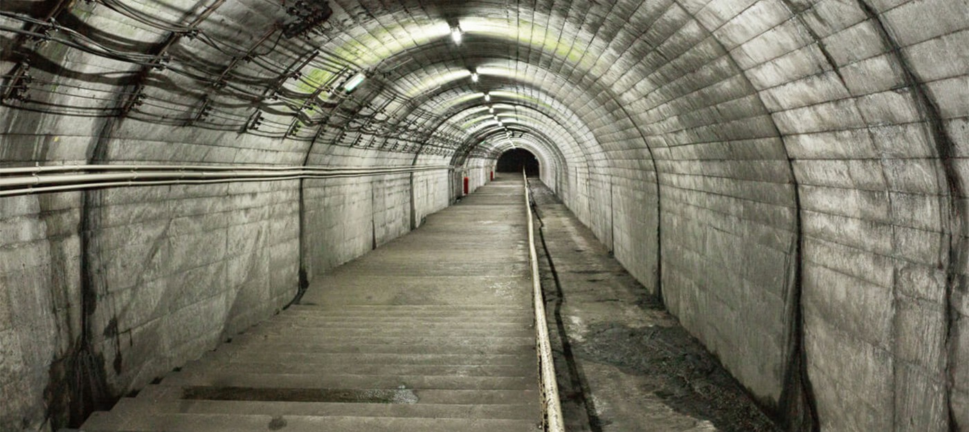 Эта японская станция метро выглядит как вход в убежище Fallout