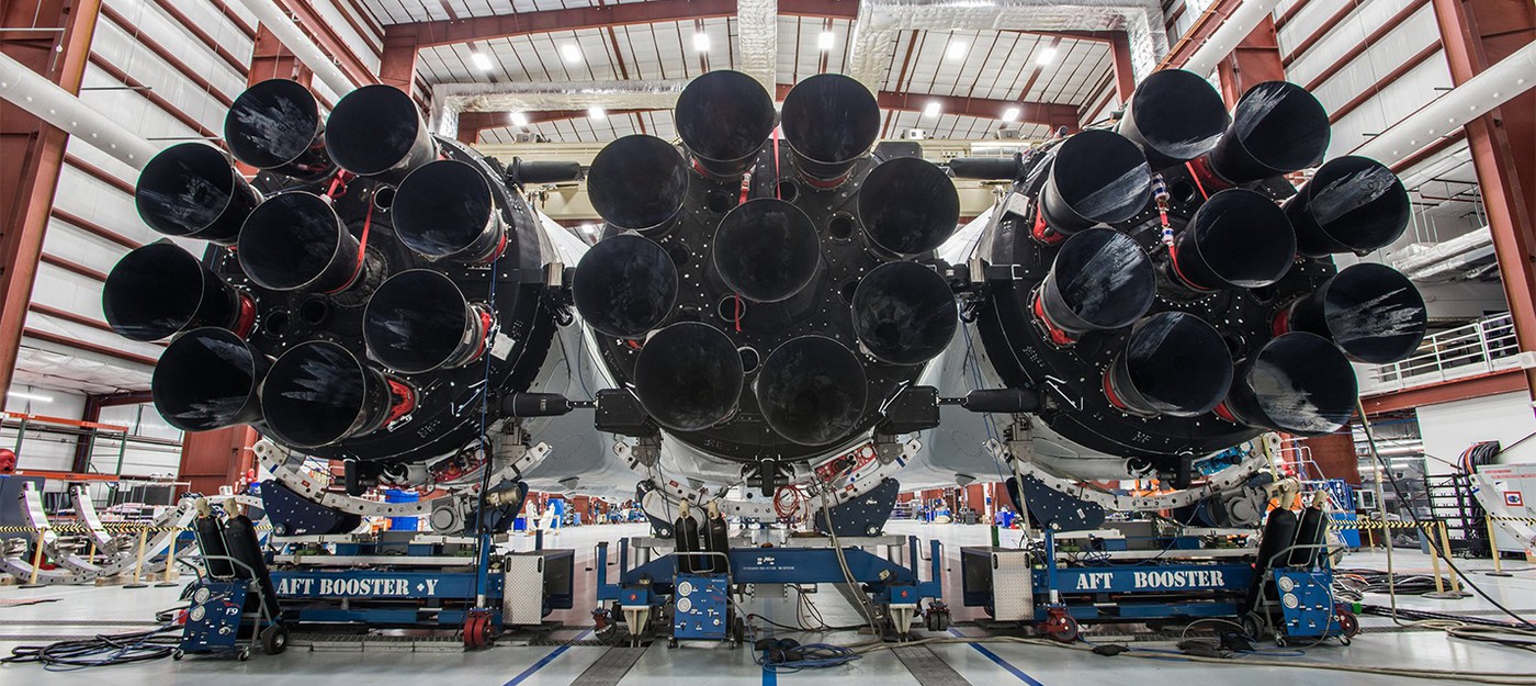 Falcon Heavy доставлена на мыс Канаверал для первого запуска