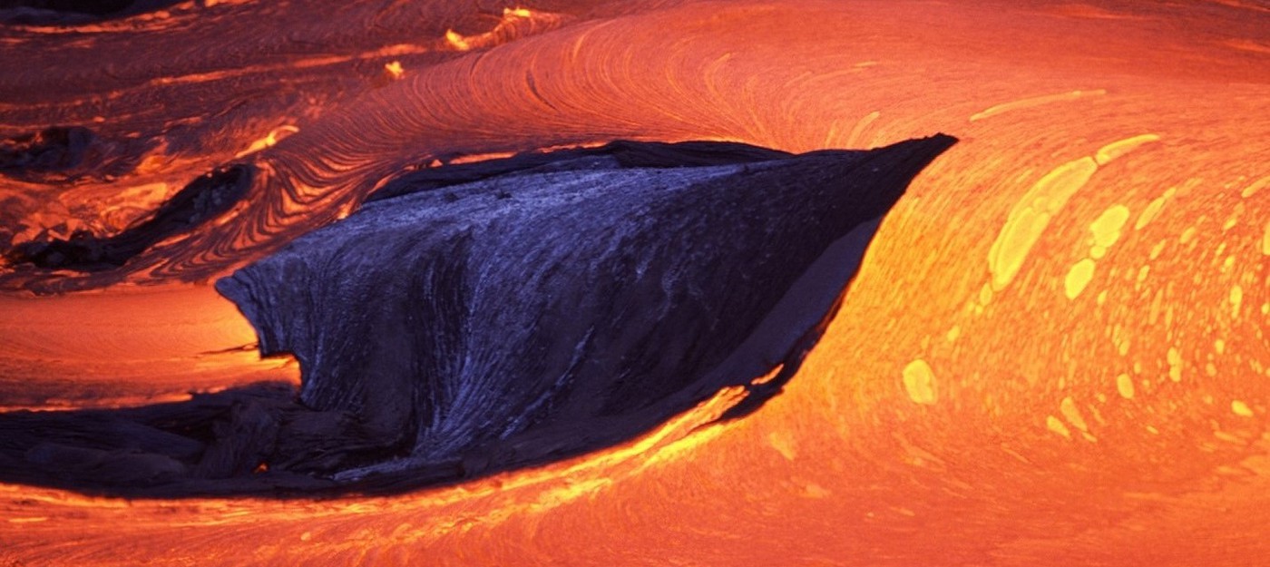 Извержение вулкана Килауэа с высоты космоса