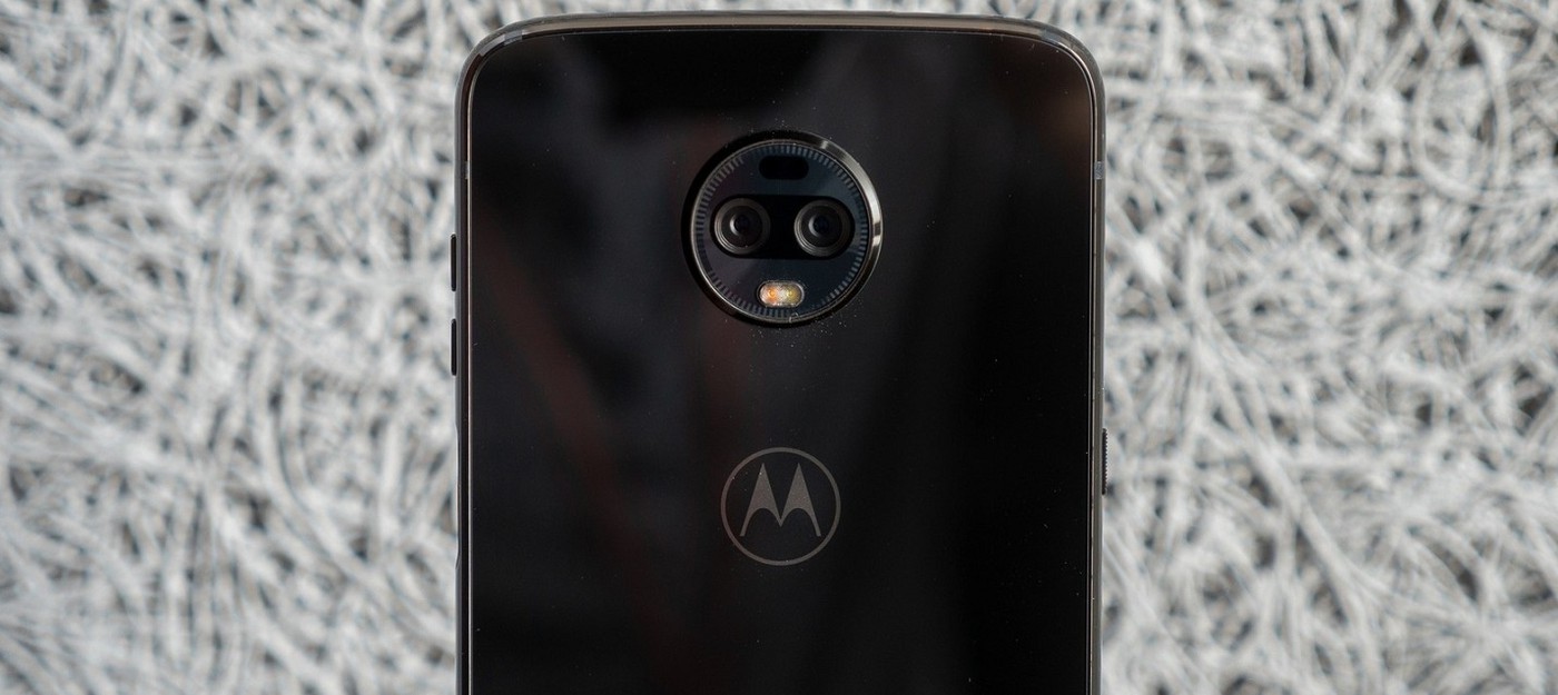 Motorola представила первый в мире 5G-смартфон