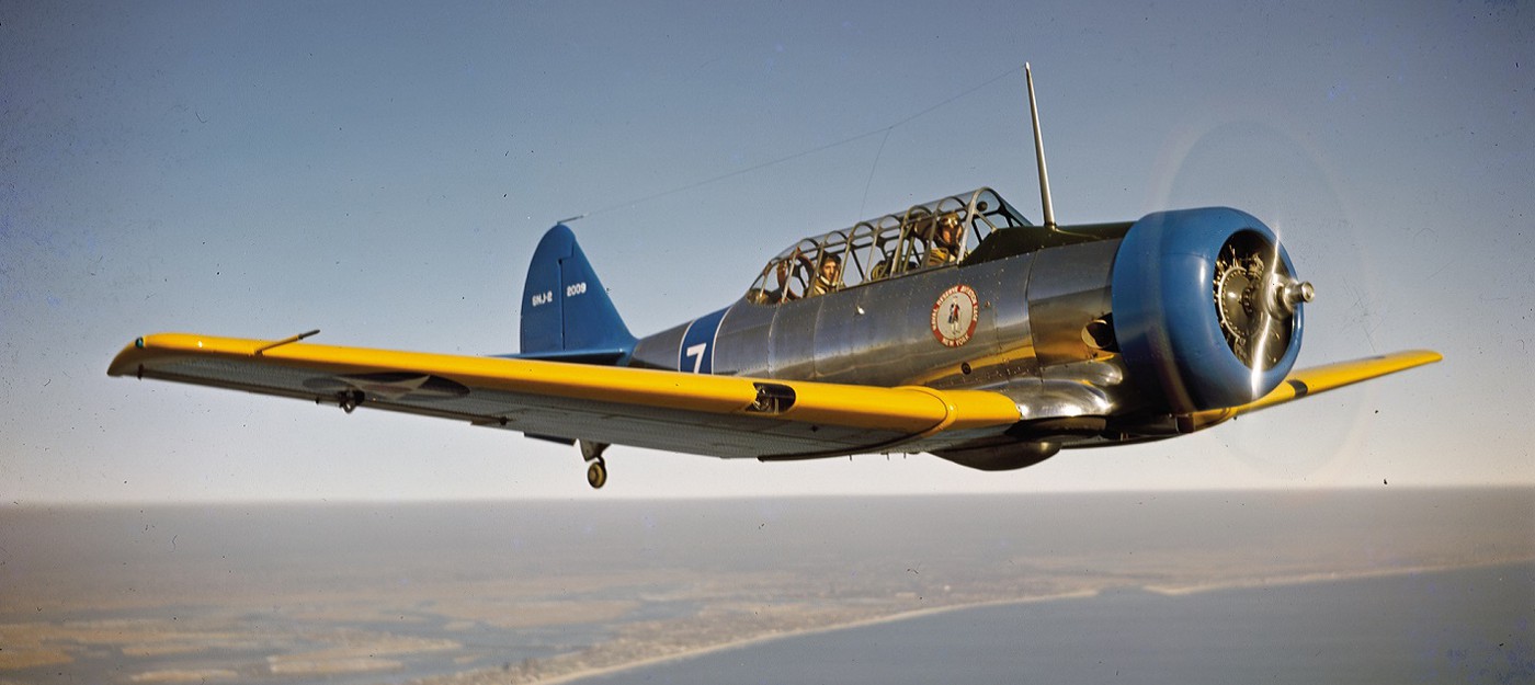 В Калифорнии разбился самолёт с немецкими эмблемами времён Второй мировой войны