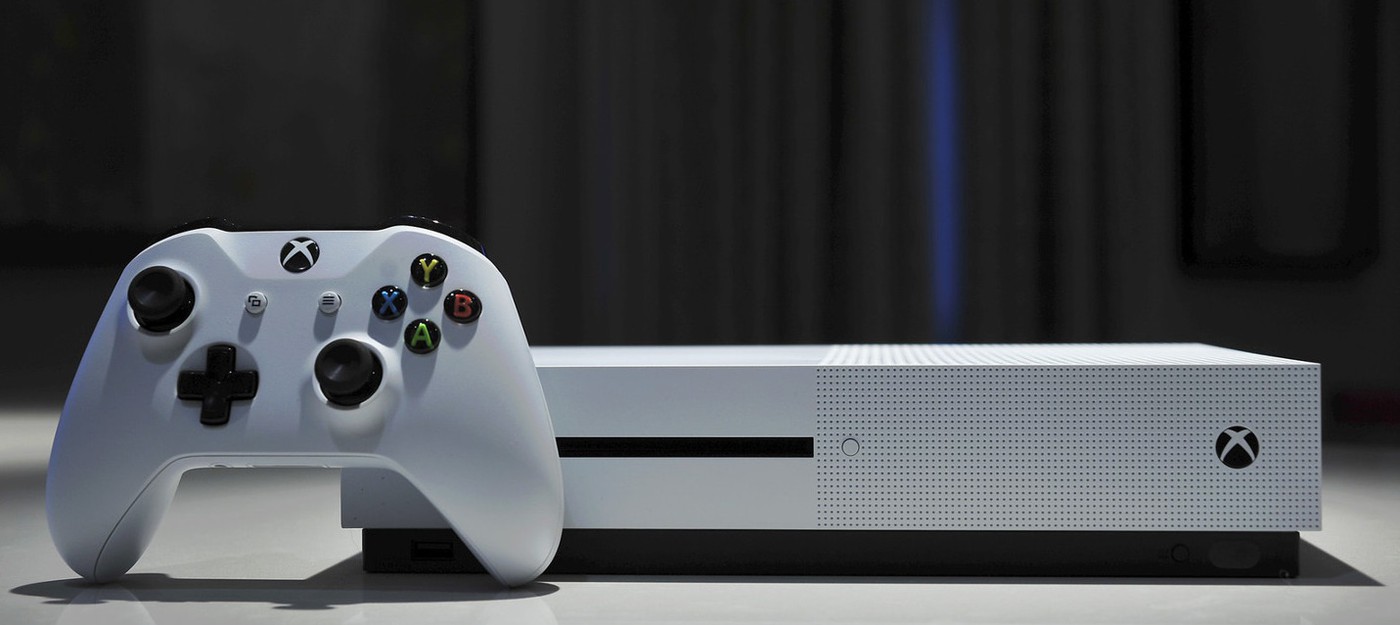 Слух: Microsoft отдельно выпустит белый Xbox One X