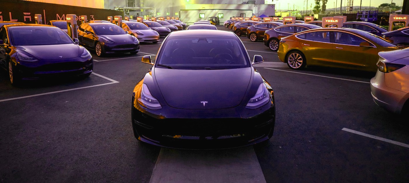 Tesla планирует запустить беспилотное такси в 2020 году