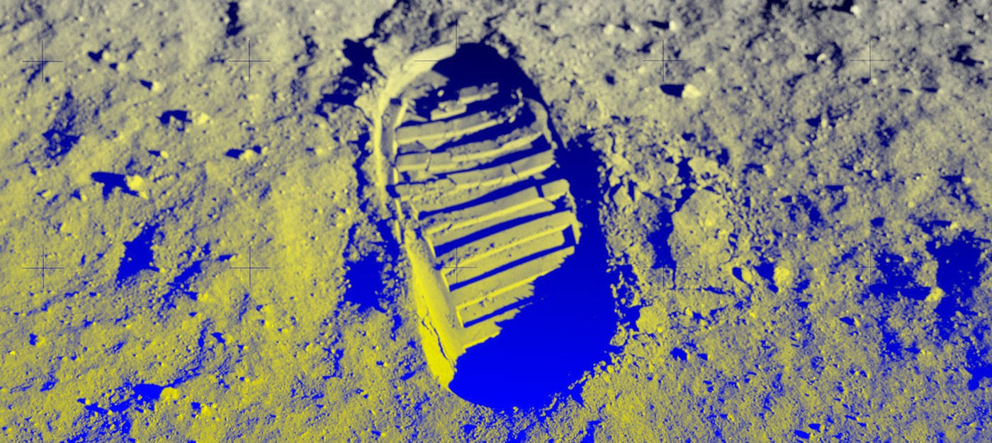 Российские инженеры хотят проверить место высадки американцев на Луну с помощью микроспутника