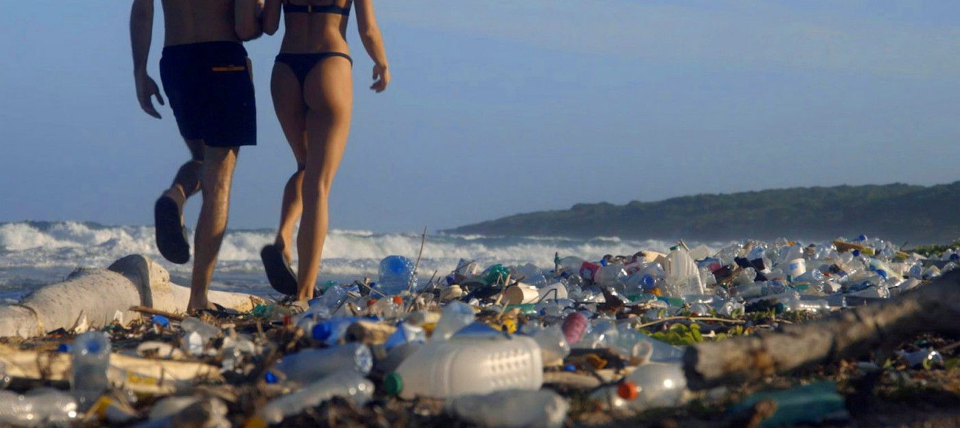 Pornhub запустил кампанию по уборке пластика из океанов