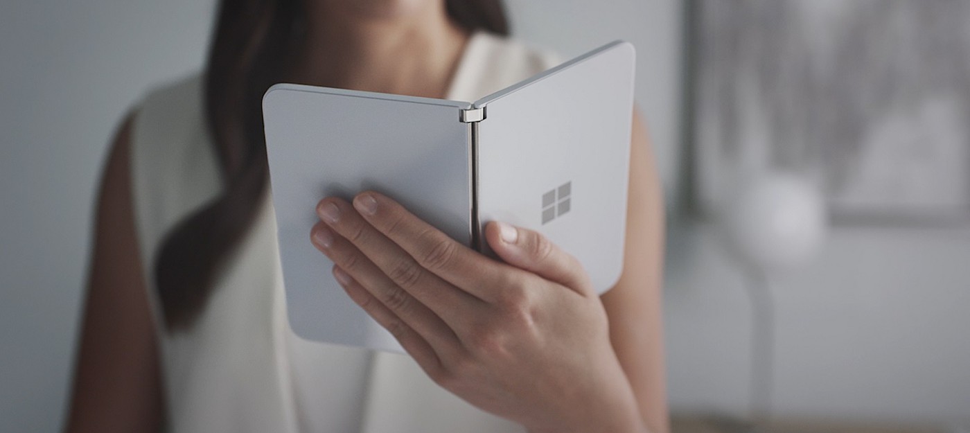 Складной смартфон Microsoft Surface Duo показали на видео