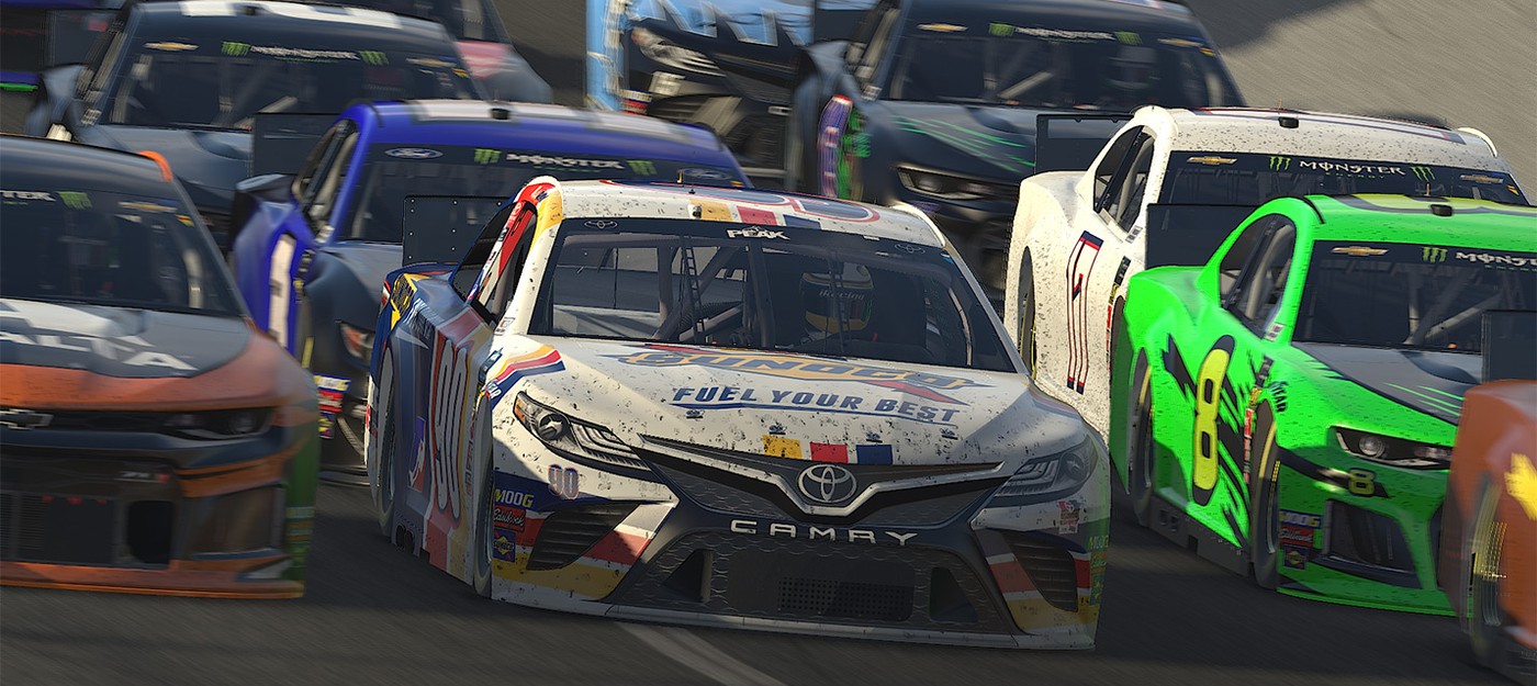 Водитель NASCAR в ярости покинул виртуальную гонку и остался без спонсора