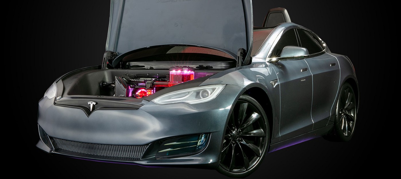 Origin PC собрала кастомный компьютер внутри игрушечной Tesla Model S