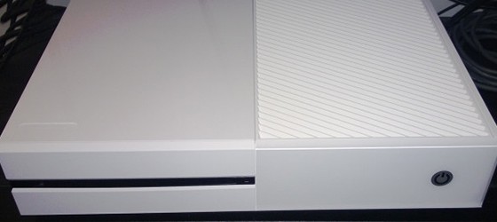 Альбинос Xbox One замечен в природе