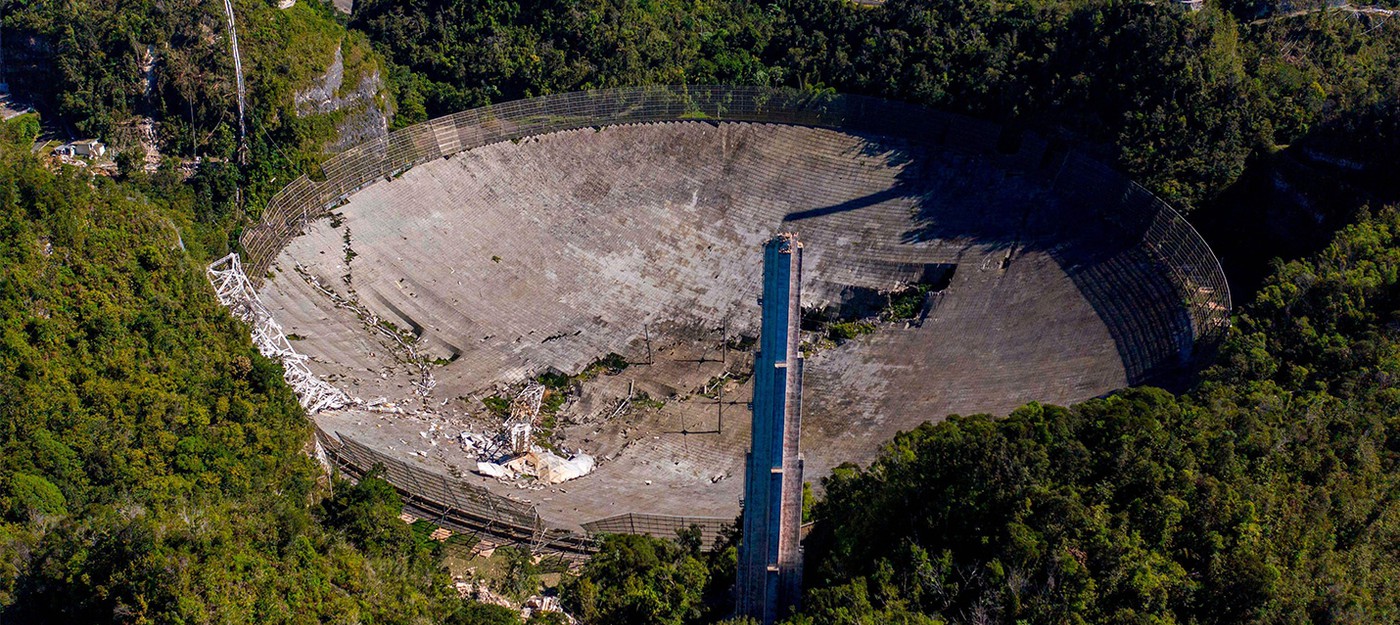 Посмотрите процесс разрушения 300-метрового радиотелескопа Аресибо