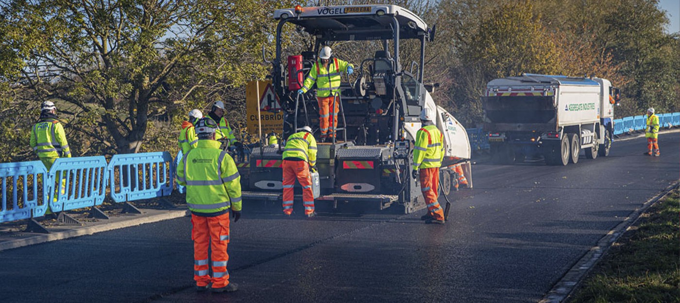 В Англии начнут добавлять графен в дорожное покрытие — в два раза долговечнее